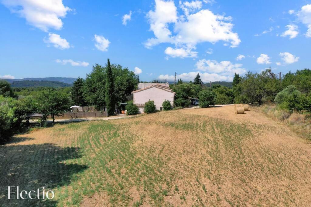 Les Tarraiettes Au Pied Du Luberon Villa Lourmarin Bagian luar foto